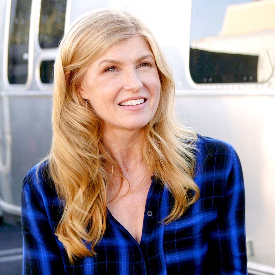 Um. It’s called AGE, Susan.

And, Connie wears it naturally and beautifully.

#ConnieBritton #NaturalBeauty #ThisIs51 #LikeFineWine #Queen #WWHL #BravoTV #DirtyJohn #SMILF #Nashville #AHS #FNL