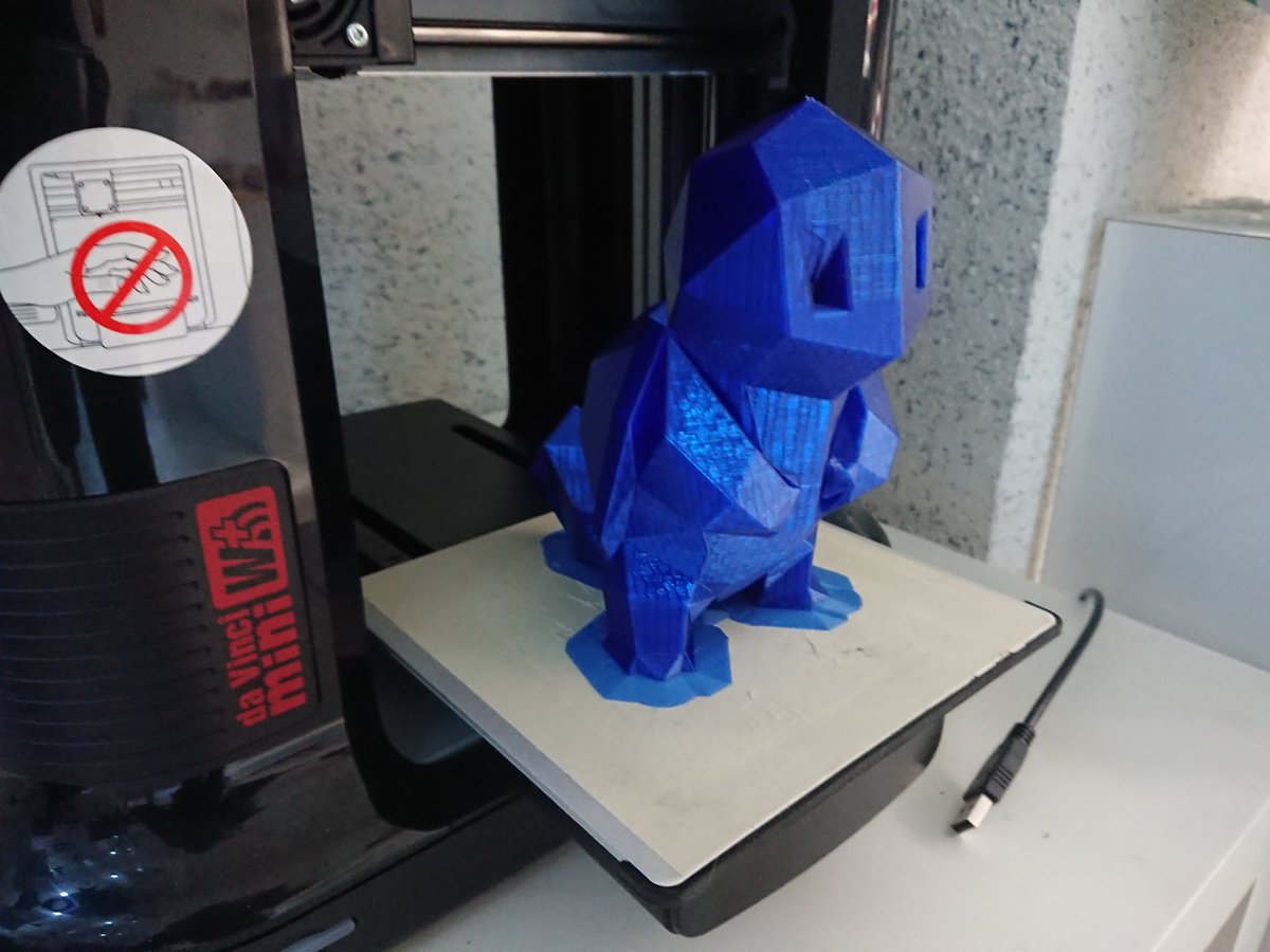 3_daddict's tweet photo. #impression3D #Pokemon #Squirtle #carapuce #lowpoly en #PETG sur #DaVinciMini #wifi de chez @XYZprinting design by @flowalistik @3dUgt https://t.co/b3UNNvVaAw