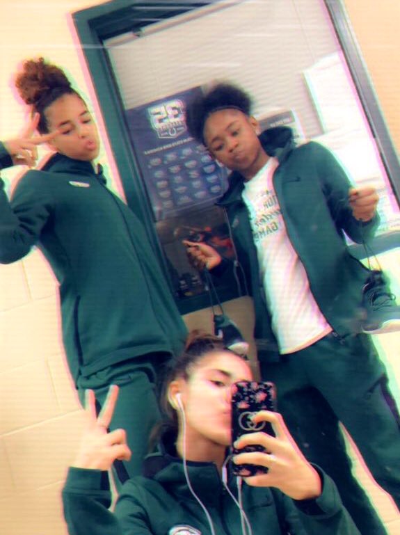 WHSPanthersGBB's tweet photo. Game Daaayyyyyyy! #GoPanthers #BeatJimtown https://t.co/YIcwFgiTCg