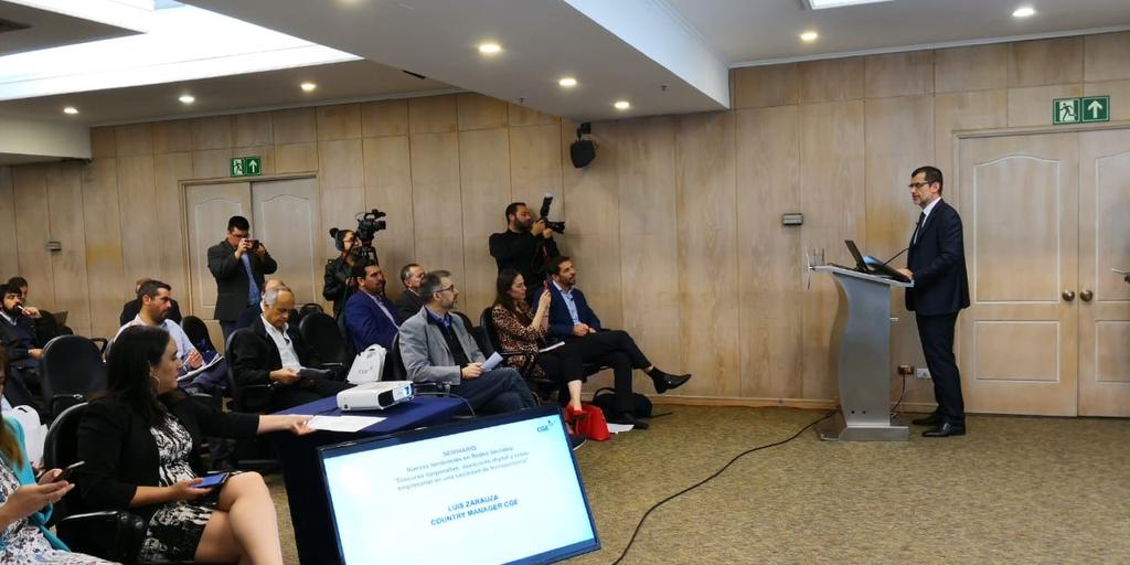 Luis Zarauza, country manager de <a href="/CGE_Energia/">CGE</a>, indicó que la comunicación efectiva en redes sociales juegan un rol muy importante, tanto en momentos de contingencia como en el diálogo habitual con nuestros clientes. #DialogoCGE