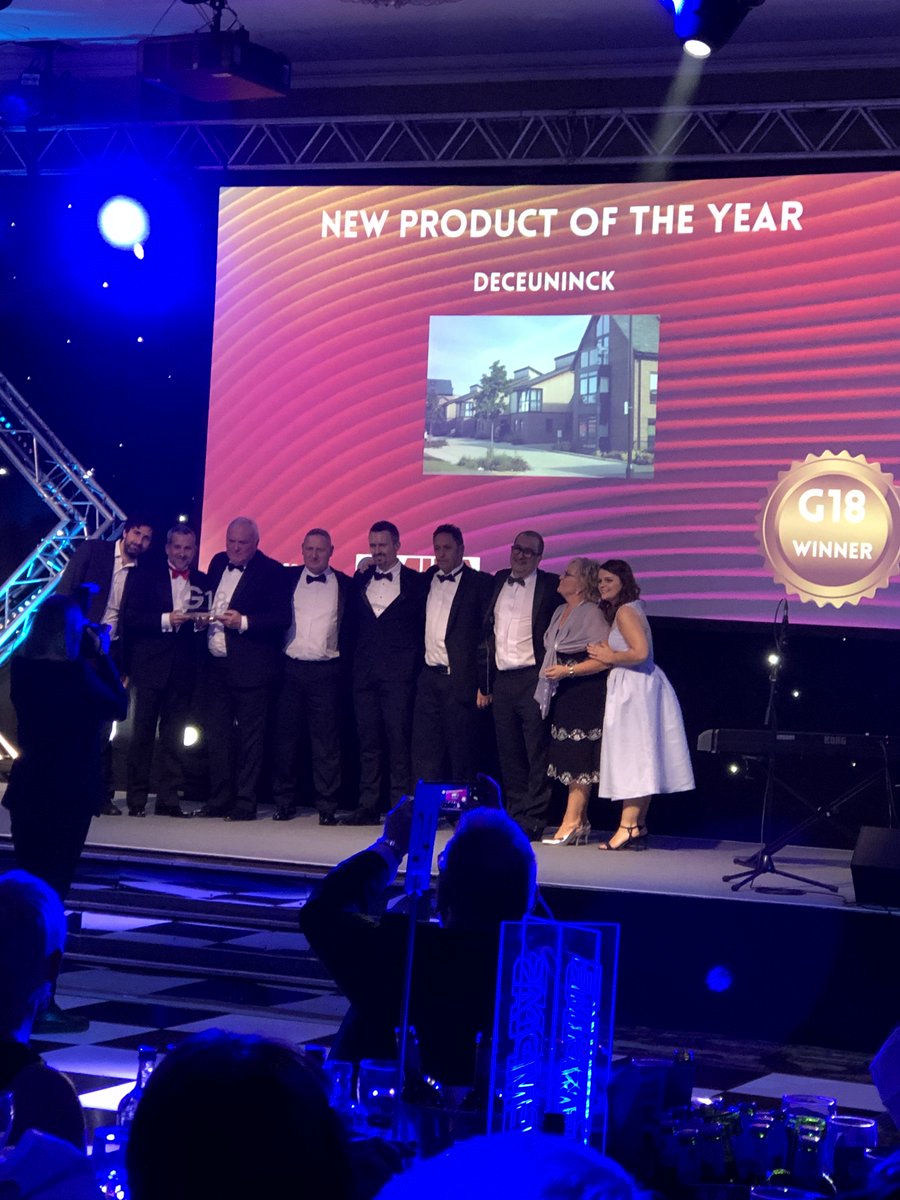 TradesmithLtd's tweet photo. What a great evening at the @G_Awards on Friday! Huge congratulations to our wonderful partners in winning @DeceuninckUK for New Product of the Year for Linktrusion & @VBHGB for Component Supplier of The Year!! #GAwards2018 π₯³πππ https://t.co/gyuLYF1gAd