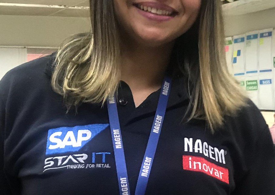 staritretail's tweet photo. O nosso projeto no Recife está a todo vapor. Unindo ainda mais a equipe, recebemos ontem a nossa camiseta que incorpora todo o time da implementação do SAP Retail na NAGEM. 

#SERSTARIT #SAP #STARIT #NAGEM #implementacao #Retail #SAPRetail #Sucesso #Equipe #TI #IT #Time https://t.co/3e1a0yoWTR