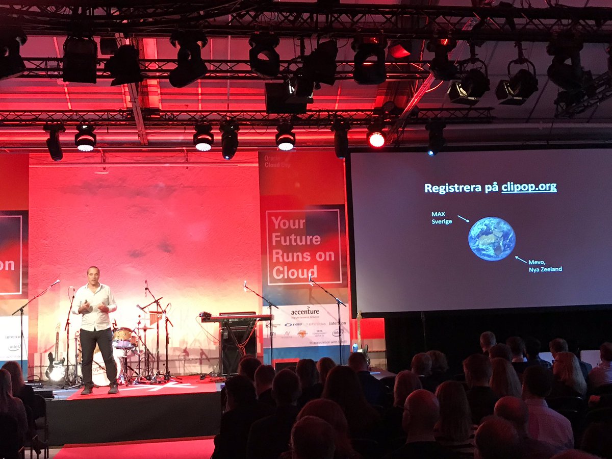 thomas_berg_33's tweet image. ”The future runs on cloud” Sure but if we don’t have a future then?
@kaj_torok delivers an impressive presentation on the journey for  @max_burgers towards becoming CO2-emissions positivite. And making more money while at it. #Kudos #OracleCloudDaySE