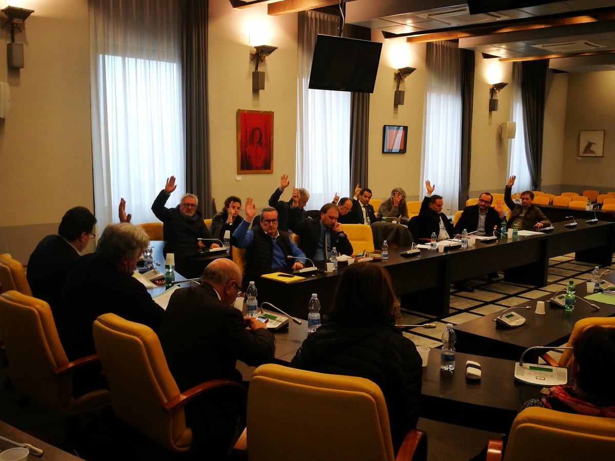 Proposta su fondazione Macte passa con 13 voti favorevoli e 6 contrari. #consigliocomunale <a href="/ComuneTermoli/">Comune di Termoli</a>