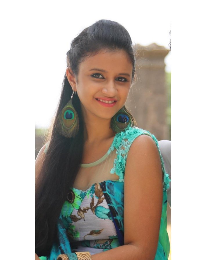 ShrotriRitika's tweet photo. 💁🏻‍♀️
#peacock #colourful #onset https://t.co/g910Nrokqb