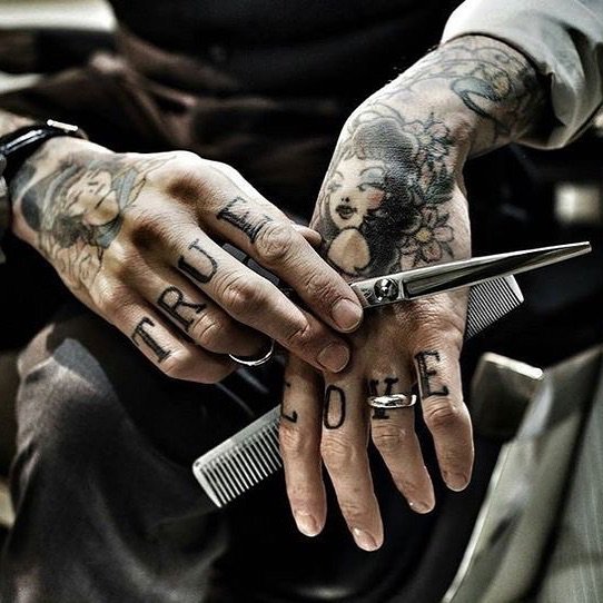 #tatoo #barber #mrpomade