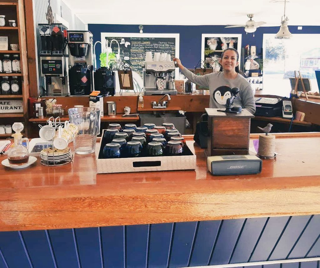Gorgeous day today. 
Come up for a visit, tasty food and savvy gift ideas here <a href="/LockStopCafe/">Lock Stop Cafe</a>