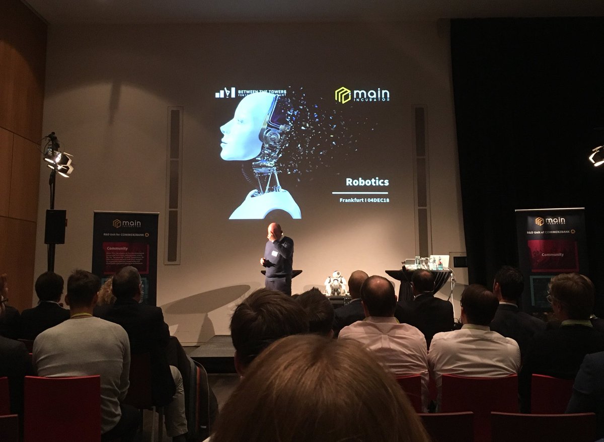 LudwigGroeber's tweet photo. #BetweenTheTowers #FinTechCity  Das Thema des 51. Between the Towers: Robotics! 🤖 https://t.co/1twzomI6Vl