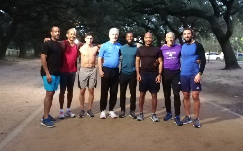 blifelikenutri's tweet photo. My Track family finishing up a workout. Ages ranging from 80 plus years of age down in to early 20s. Never too late to get off your ass and move. Me I was a couch potato in my 30s and 40s #fitness #ageaintnothingbutanumber #runners #technology #cio #wireyou https://t.co/N5LOXL64qP
