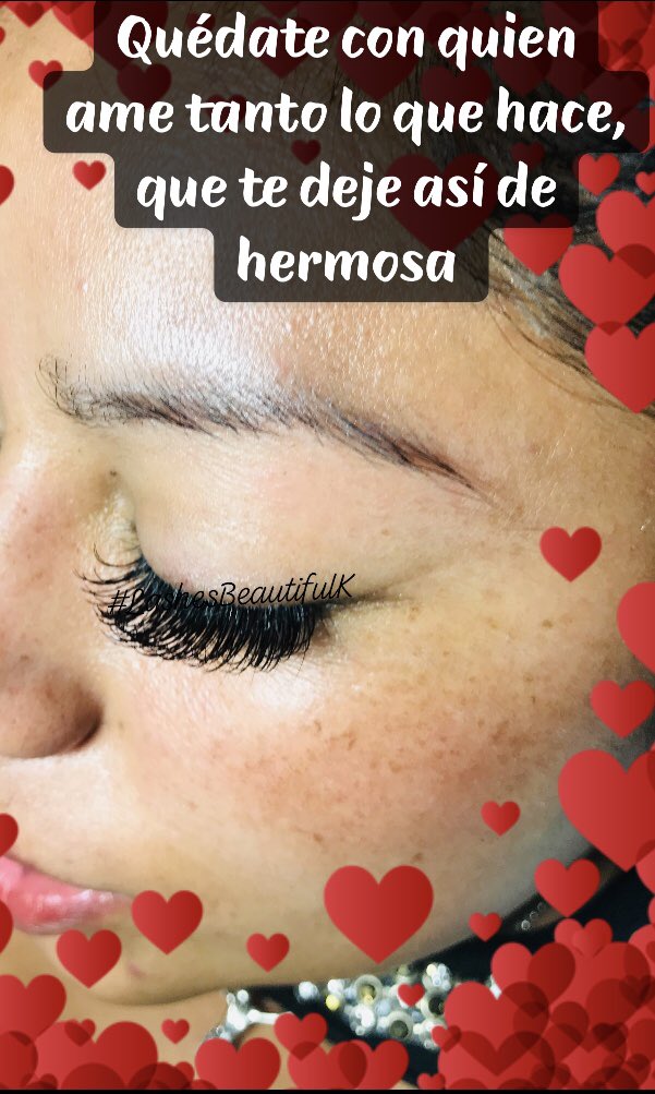 Karol_Lashes's tweet photo. #NadaMasDecembrinoQue lucir hermosa como ella 🤗😍 #FelizMartes ⬇️⬇️⬇️ #LashesBeautifulK❤️ https://t.co/XEXmZUCF3n