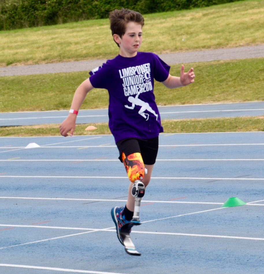 BladeBoyRio's tweet photo. #TB Rio’s Aug/Sept #column @PosAbilityMag - our young #parasport fan had so much fun at the @LimbPower Junior Games @SMStadium #flossing with his #BladeBuddies #running🏃🏻♂️🥇😊 #athletics #PosabilityMagazine #NothingIsImpossible #LimbPower #DisabilitySport #AmputeeRunner #RunRioRun https://t.co/RUoHfIjGUw