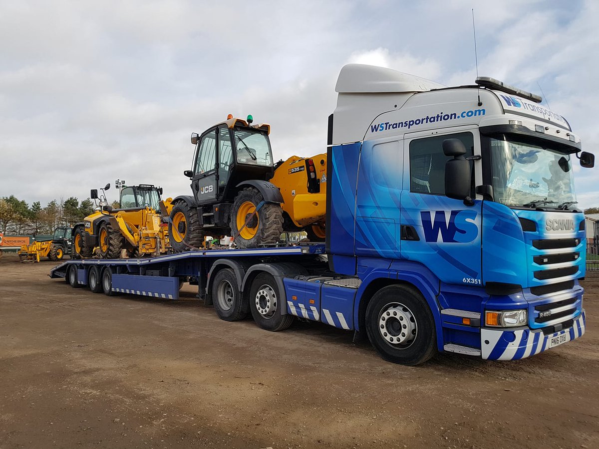 One from our High & Heavy division with some JCB’s all loaded, checked and ready for delivery
#wstransportation #drivenbyperfection #highandheavy #youcallwehaul #transport #transportation #logistics #haulage #transporter #lowloader #hgv #truck #trucking #delivery #plantmachinery