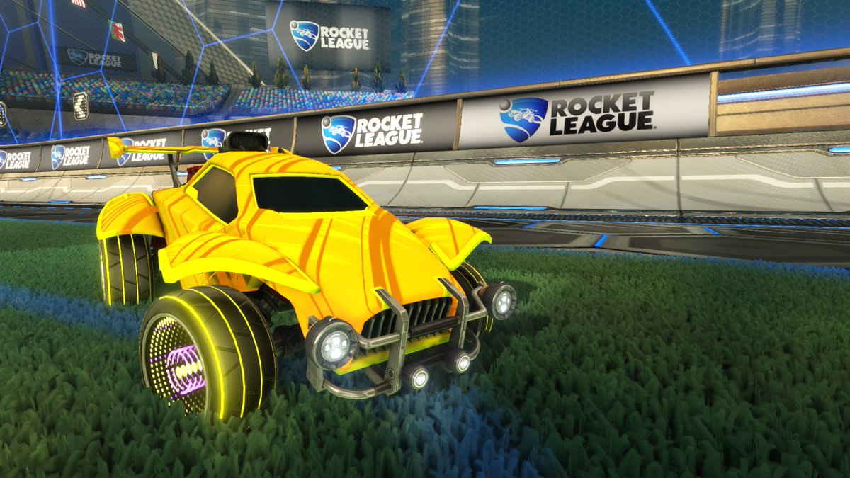 SirClassyYT's tweet photo. GIVEAWAY! Thanks so much for helping the channel reach 2000 subs! As a thank you I will be giving away my octane preset: Saffron octane, Slipstream, Saffron Infiniums, and Saffron Power-shot. Follow and retweet to enter! <3 https://t.co/0CxBXaqYrH