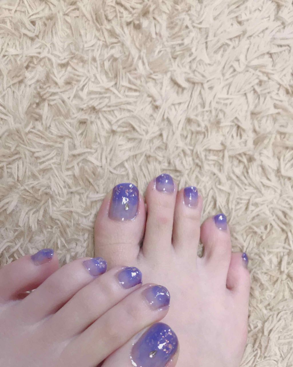 Lips リップス Daisoサンリオネイル シロップブルー シロップネイルに憧れて 購入してみました 簡単に グラデーションができます 写真のネイルは4度塗りくらい重ねました 発色は良く 乾きも早いです れいなさんのクチコミより T