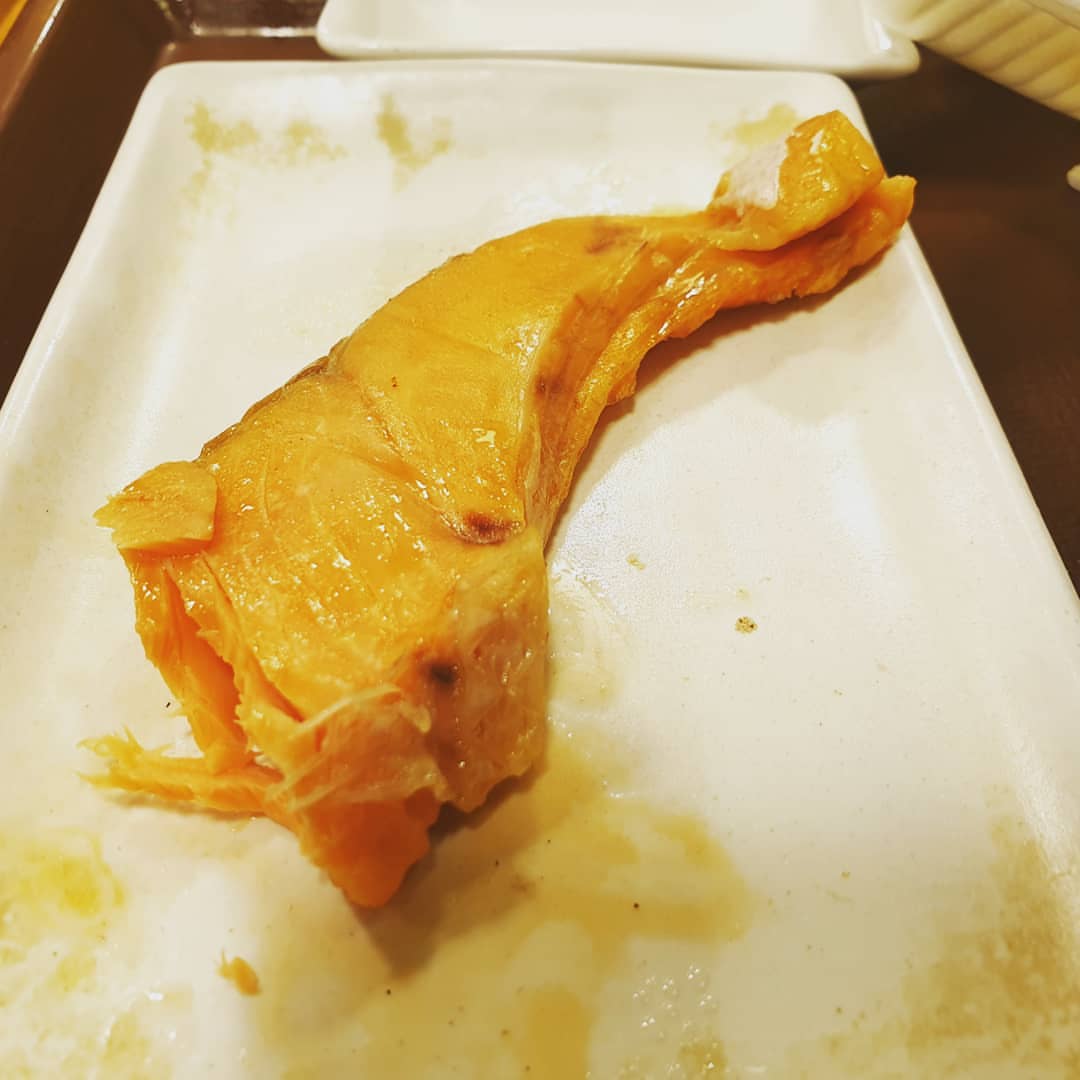 hyo_miii's tweet photo. [Trans] Delicious dinner
#NFlying #YooHweseung #Icouldntresistagain #Ihadabiteandtookaphoto #Gyudon #salmon #dorayaki #Hweraemon  #gyudon #thankyou #forcoming！#Pleasetakecareofme #againnextime https://t.co/70yQHkcJAZ