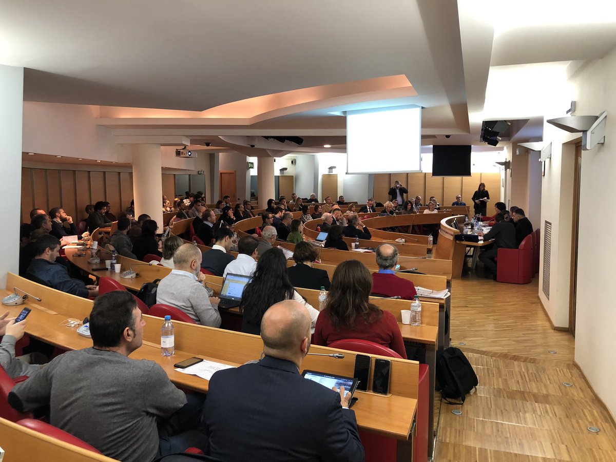 FemcaCISL's tweet photo. Oggi le parti sociali del settore #chimica #farmaceutica hanno premiato le migliori esperienze aziendali nella #RSI
Quest'anno la giuria ha assegnato il riconoscimento a @merckgroup #Serono, @SasolSA Italy e @SolvayGroup Polimers Italy
Ecco le motivazioni: https://t.co/gtiQDxjARn https://t.co/IfYhjVCyIp