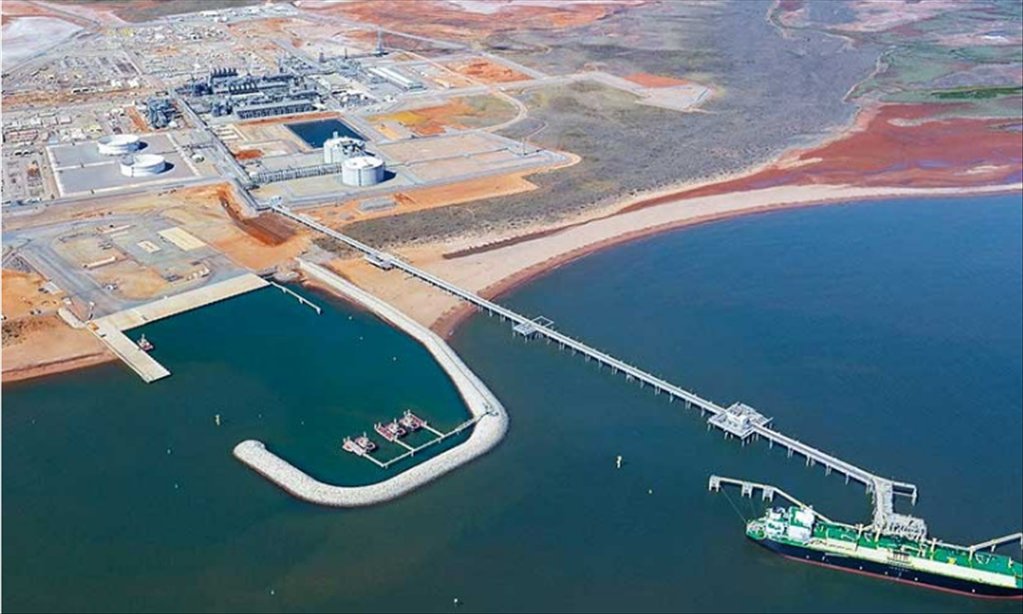 VesselFinder's tweet photo. Chevron hands over Port of Ashburton to Pilbara Ports Authority
https://t.co/wLuGm2qT35 #PilbaraPortsAuthority #Chevron #PortofAshburton #port #WheatstoneProject #LNG https://t.co/7AC2GyuB8Y