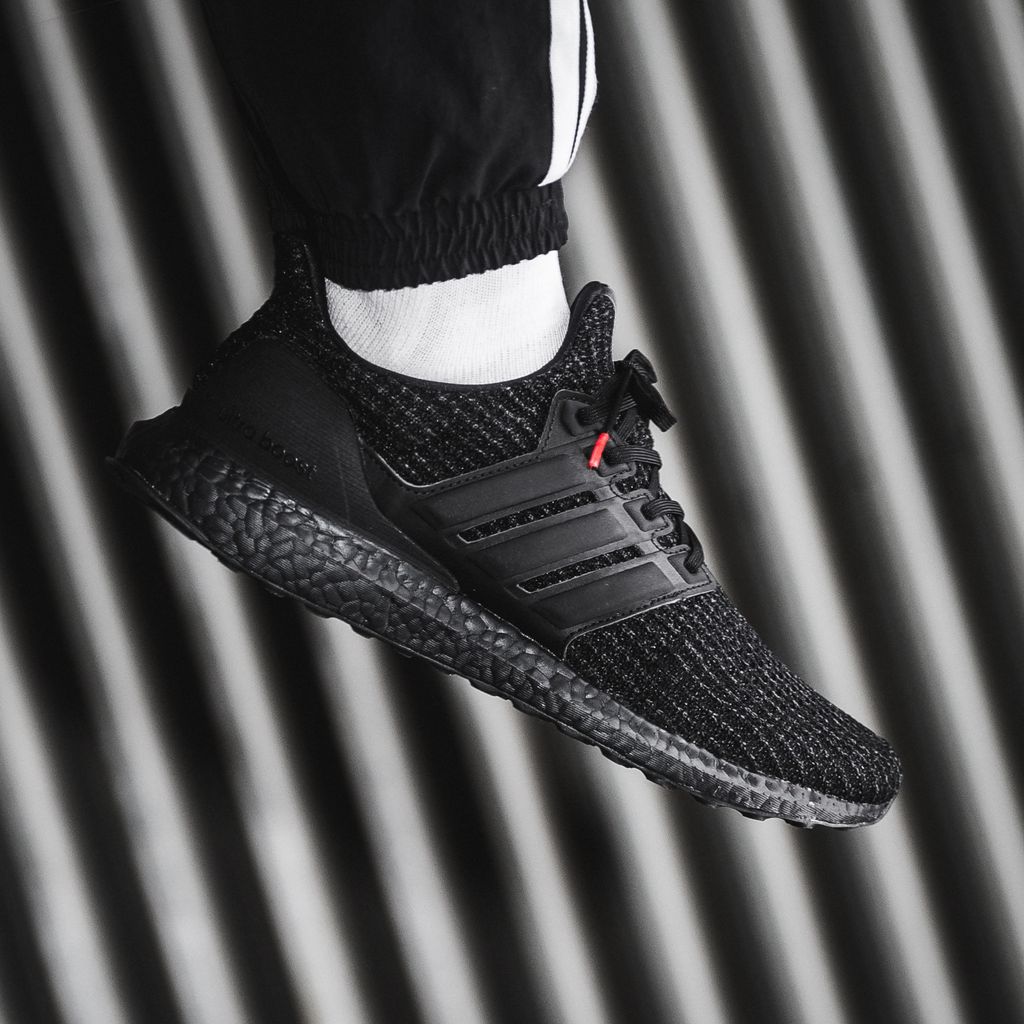 triple black 4.0