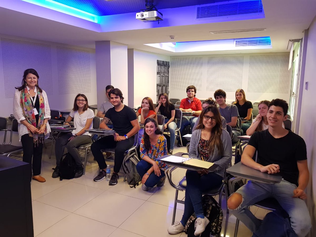 UniversidadHIBA tweet picture