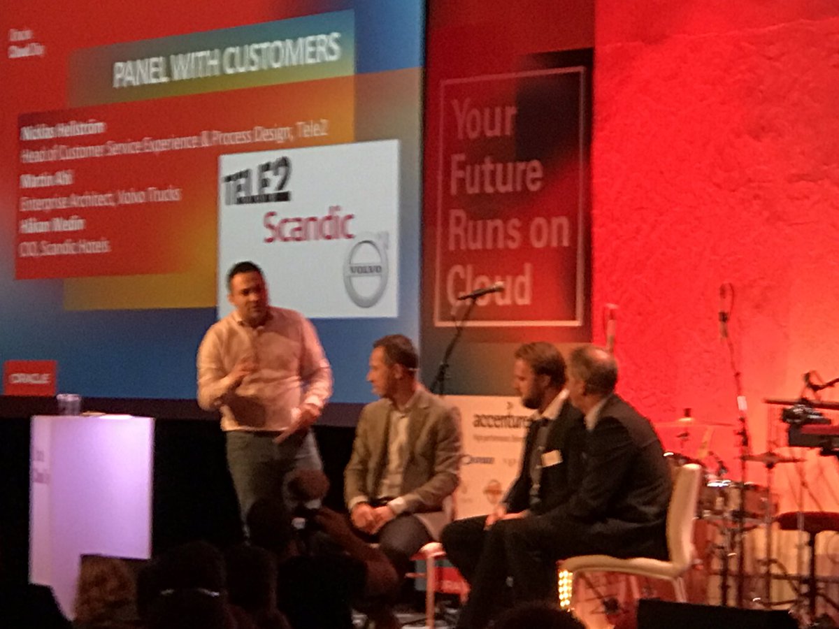 thomas_berg_33's tweet image. Costumer panel on the power of Co Innovation. For more, plugging my article linkedin.com/pulse/power-co… #Innovation #Cloud #OracleCloudDaySE