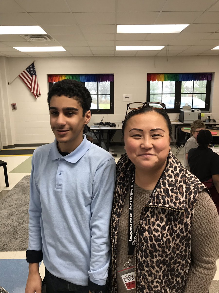 EAST_HAWKS's tweet photo. Smiles and math on dry erase boards - a great opportunity to send out #EFCPositiveTweets #lehs_2022 #theEASTWay #WEareLakota https://t.co/9gzOejJ1tP