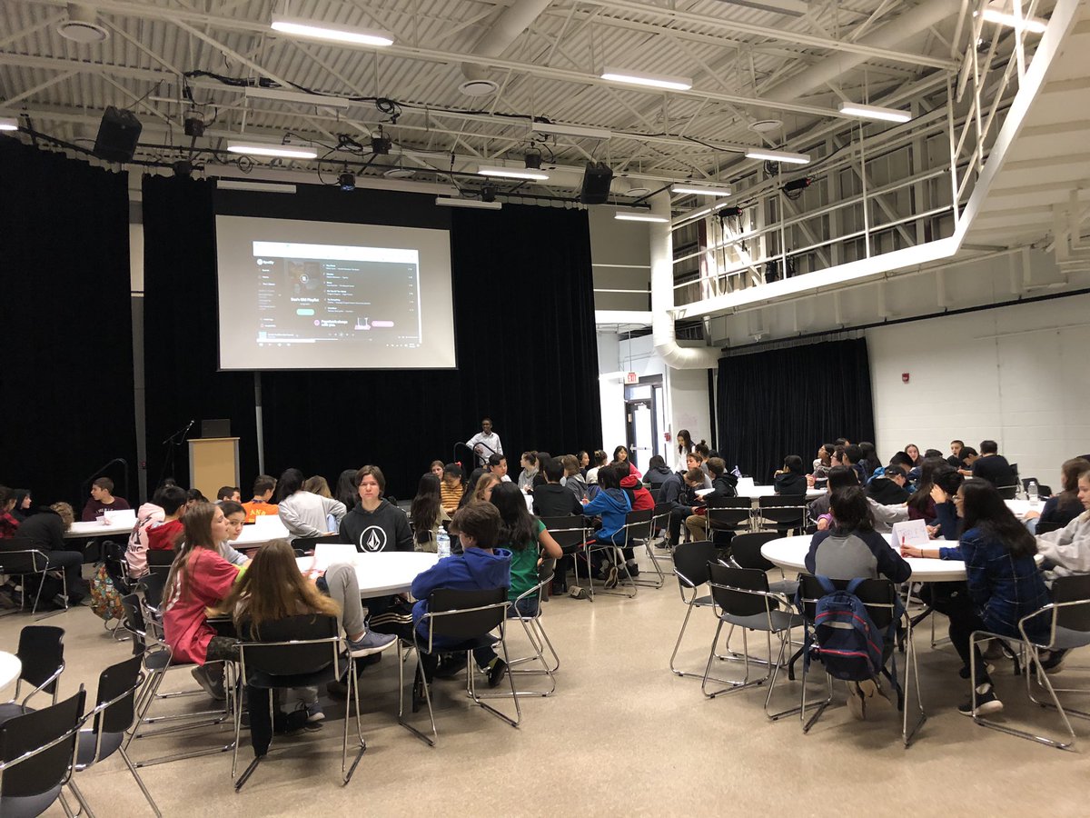 TABTigerLife's tweet photo. Thank you @PilgrimWoodPS for inviting our Grade 11 student, Dorian, to be your #keynotespeaker at today’s Grade 8 Leadership Conference @townofoakville #qepccc https://t.co/z9X0estt1I