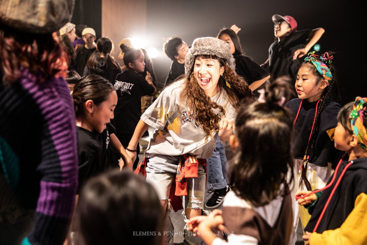 MoaTsutton's tweet photo. 先日エレファントグループ主催スタジオ合同発表会、EFFECT Vol.7の撮影を担当させて頂きました。
日本を代表するコレオグラファーの元最高のステージパフォーマスの数々、余す事なく最良な形で撮影したい一心で臨みました、皆さんに喜んで頂けましたら幸いです！ https://t.co/w8NxbpIqL8