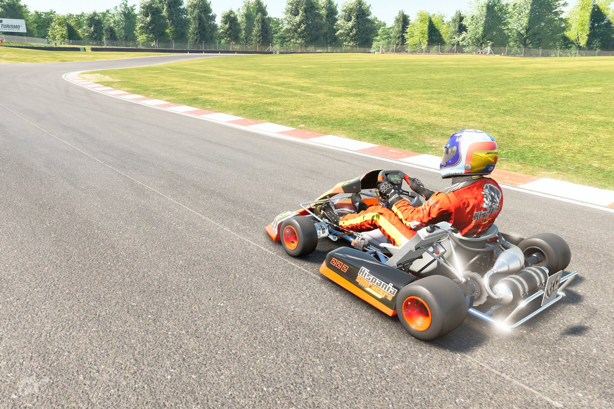 SAES_222's tweet photo. En unas horas nos vamos hasta Brands Hatch🇬🇧
Segunda ronda del Open Kart @eWorldTour, veremos si los entrenos de esta semana tienen recompensa!!
@HispasimRacers
#PS4 #GTSport https://t.co/YJ9onagmMV