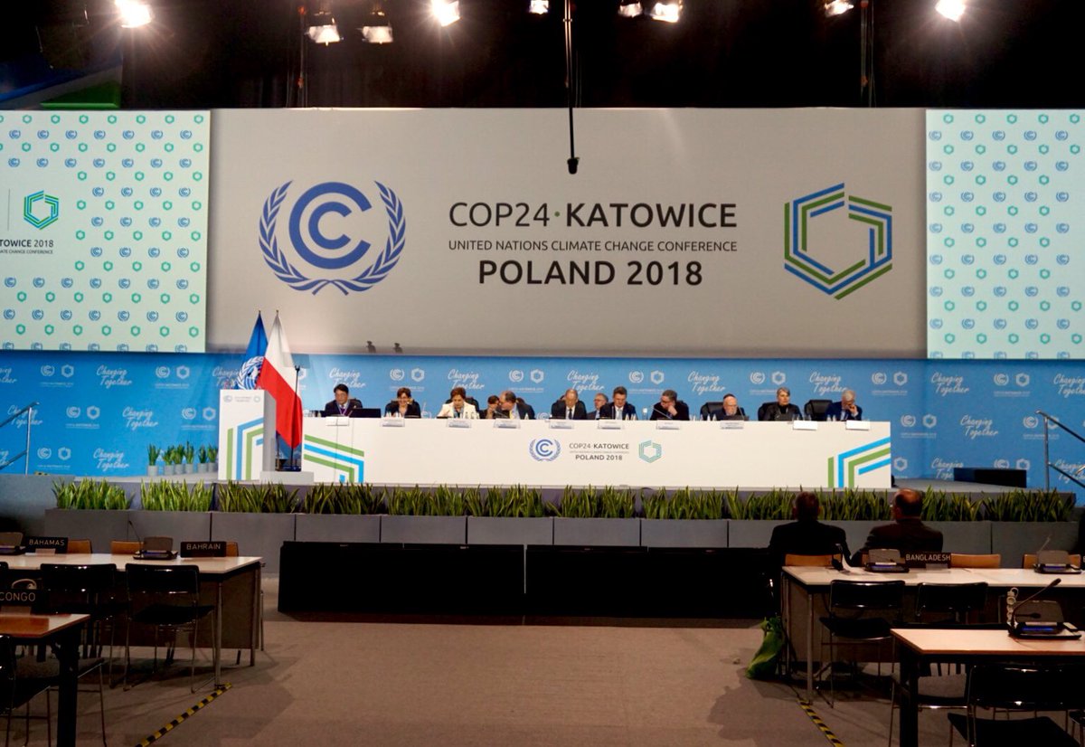 KKenitz's tweet photo. “Every bit of warming matters,
Each year matters,
Each choice matters.” 

IPCC urges the nations to *act* before  the 1.5C warming. #cop24 #ipcc #ClimateAction #ClimateChange @UCRevelle https://t.co/o7c8pkYleJ