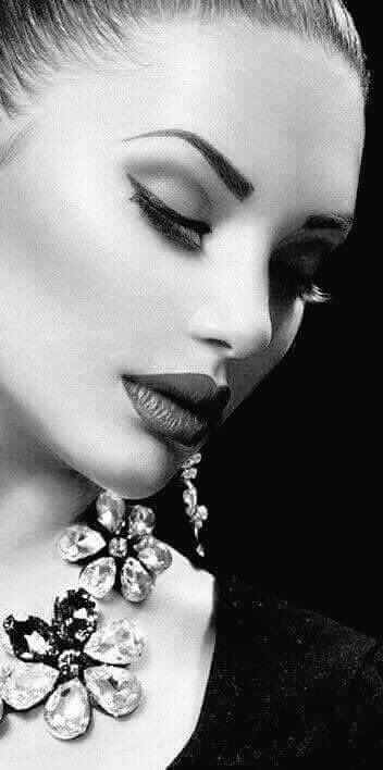 m_____a7's tweet photo. اريد الصمت كي احيا...ولكن  الذي ارآه ينطقني... https://t.co/TyFtgLkAZE