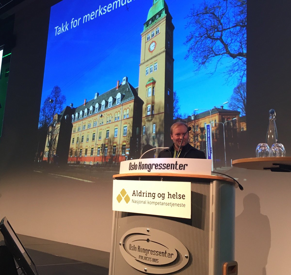 Bjørn Erik Neerland (@beneerland) on Twitter photo #oslodeliriumresearchgroup contributes to large #delirium symposium (350 participants) at Norwegian Dementia Conference. 3hours with diagnosis, treatment, pathophysiology, in hospital, LTC and home care. <a href="/MariaKrogseth/">Maria Krogseth</a> @lowatne <a href="/TWyller/">Torgeir Bruun Wyller</a> <a href="/beneerland/">Bjørn Erik Neerland</a> <a href="/aldringoghelse/">Aldring og helse</a> #oslodeliriumresearchgroup contributes to large #delirium symposium (350 participants) at Norwegian Dementia Conference. 3hours with diagnosis, treatment, pathophysiology, in hospital, LTC and home care. <a href="/MariaKrogseth/">Maria Krogseth</a> @lowatne <a href="/TWyller/">Torgeir Bruun Wyller</a> <a href="/beneerland/">Bjørn Erik Neerland</a> <a href="/aldringoghelse/">Aldring og helse</a>