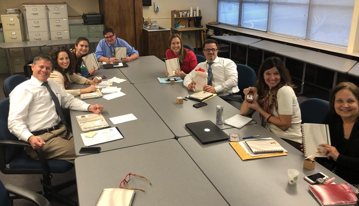 Administrators and Guidance Counselors at <a href="/CedarGroveK12/">CedarGroveSchools #WeAreCedarGrove</a> took the #Dashboarding™ plunge. Following the workshop, participants shared:
"I can find time for myself, to better serve others."
"I have a new practice to share with my students."
#edchat #Mindfulness #teacherpd