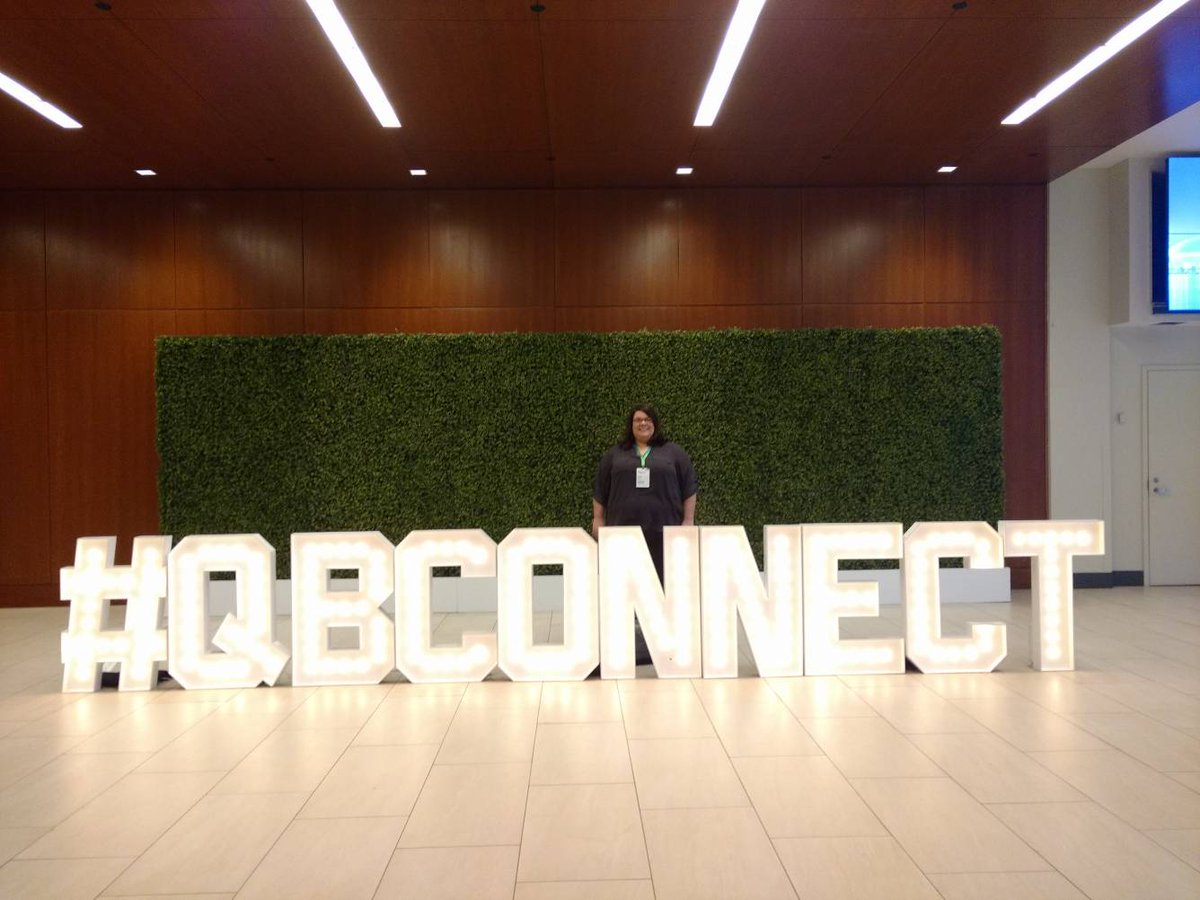 Picardva's tweet photo. Looking forward to a day spent with @erikaedits  at #Quickbooksca #QBConnect https://t.co/x6rWdvjlIR