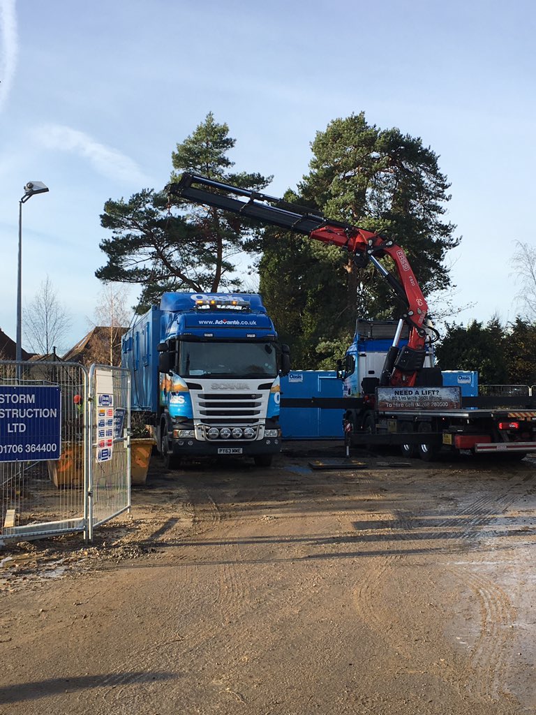 Much excitement as the first cabins are lifted into place as we start construction of our new <a href="/RMHCUK/">Ronald McDonald House Charities UK</a> House #Oxford #KeepingFamiliesClose