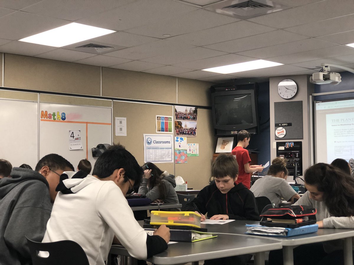 tpteach's tweet photo. The @LarsonMS Ss in @HadeelAbro class are putting rates of change into context. Many kids are asking the question “does this make sense?”
Guided problem solving in pairs is creating individual understanding.
Ss doing and talking! Great discourse.
#rebelmath https://t.co/Nl3AAIA89W