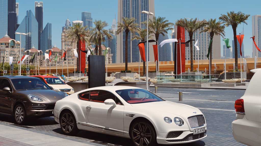 ParksenParking's tweet photo. Dubai is going through a major transformation in smart car parking, check it out here: https://t.co/e5j55235qk …  #innovationday18 #innovatie #TravelTuesday https://t.co/bq4b3FPxQ6