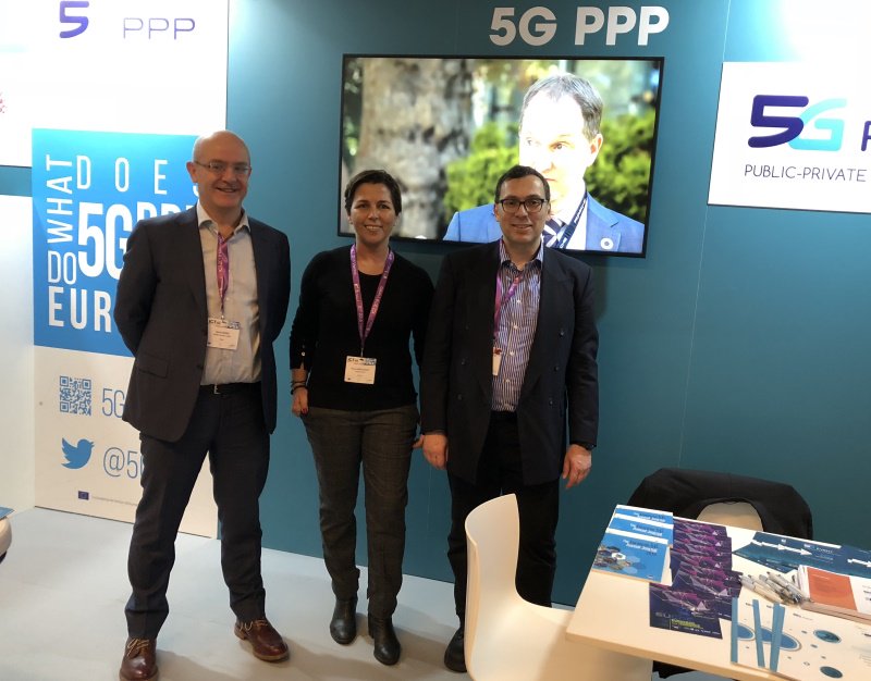 Team Slicenet at the 5G PPP stand in Vienna - photo (from left): Donal Morris (RedZinc), project coordinator Maria Barros Weiss, Milon Gupta (both Eurescom) slicenet.eu <a href="/5gppp/">5GPPP</a> <a href="/ict2018eu/">ICT 2018 eu</a> #ict2018 #h2020 #ict #networkslicing