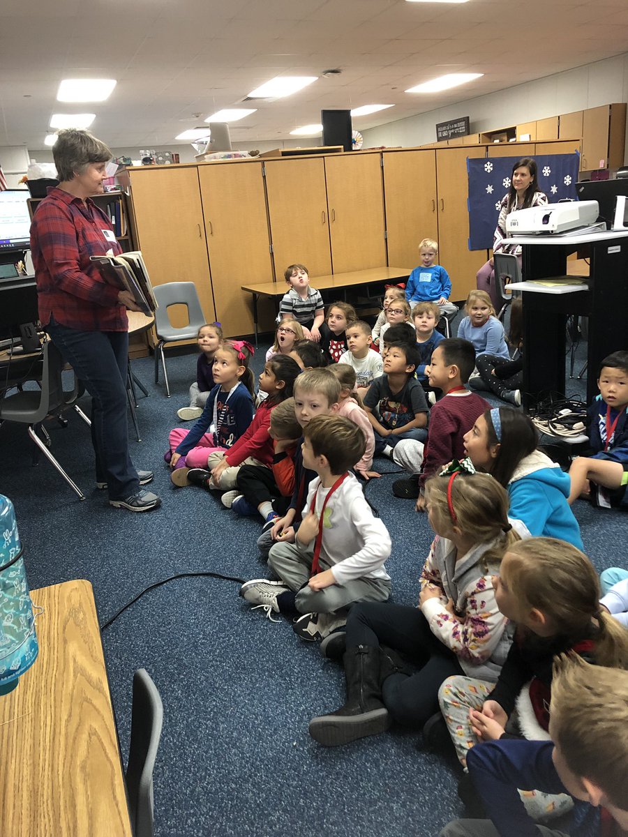 1stgradesampson's tweet photo. Kindergarten learning all about guinea pigs!! #sampsonstrong #sampsonelem #sampsonkinder https://t.co/ESVyGqM7nY