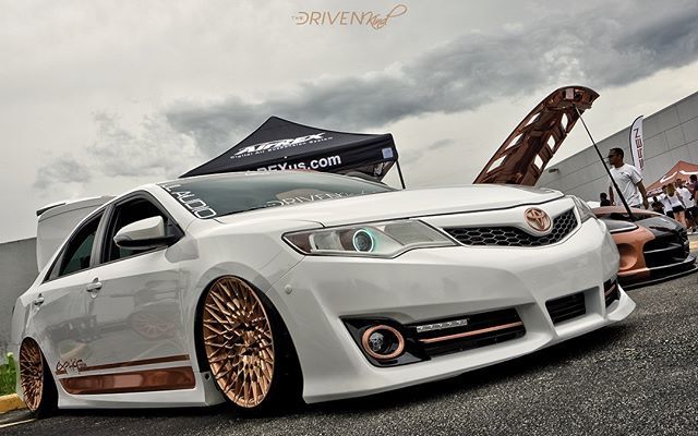 DrivenKind's tweet photo. TOYOTA 😈 TUESDAY
Find inspiration and be #TheDrivenKind
.
.
.
.
#bedriven #drivenkind #toyota #toyotacamry #camry #xv50 #camrynation #camrygang #toyotanation #bagged #bagriders #agwheels #slammedsedans #slammedenuff #simplyclean #stancenation #cleanc… https://t.co/wZXNiqTwvY https://t.co/nJ96M5hBaL