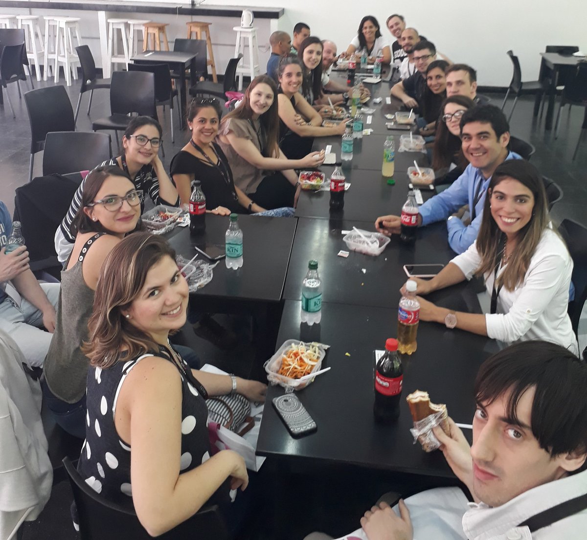 SABiofisica's tweet photo. En breve se sigue con el III Encuentro #YIB #SAB2018 https://t.co/9Lr3WpcF1i