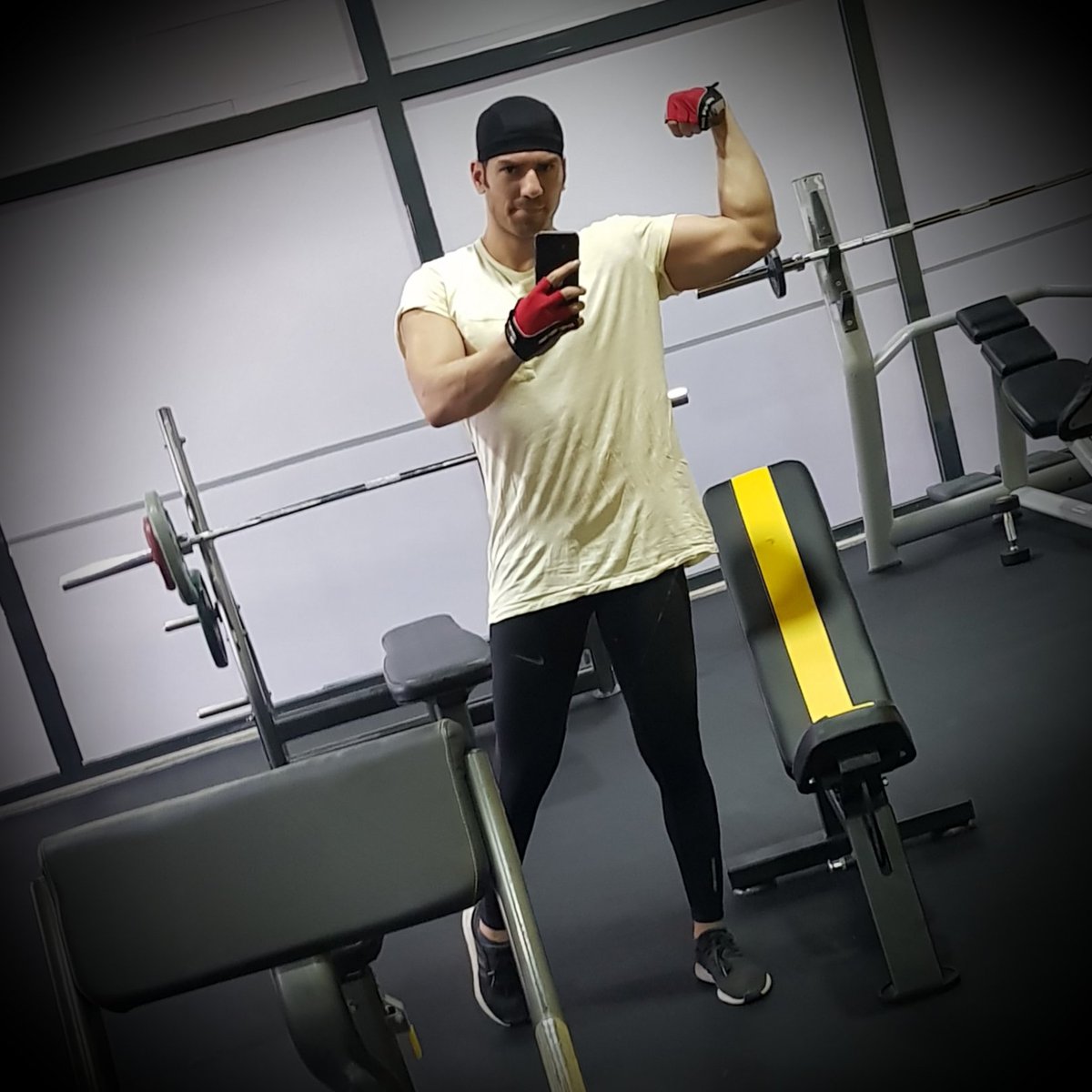 Fred_official_'s tweet photo. Biseps workout and I'm creating a real hunk, it's not about gym, it's about being keen on my goals
Instagram: fred_official_fitness
#fitness #gym #fit #workout #fitfam #health #bodybuilding #muscle #shredded #transformation #REPRECAP

 #bodybuildingcom #naturalbodybuilding https://t.co/46pY9PsOQO