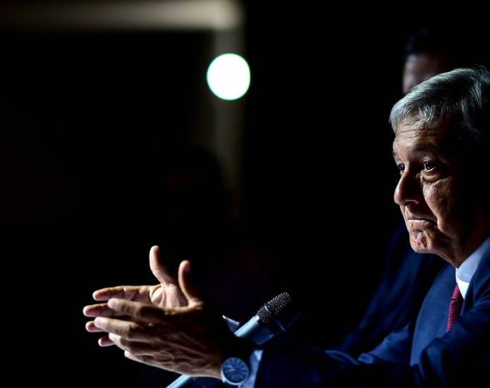 RedMigrare's tweet photo. Para AMLO y México hay problemas en el horizonte

https://t.co/dOBN2XJcuz https://t.co/sIxnyHR4Px