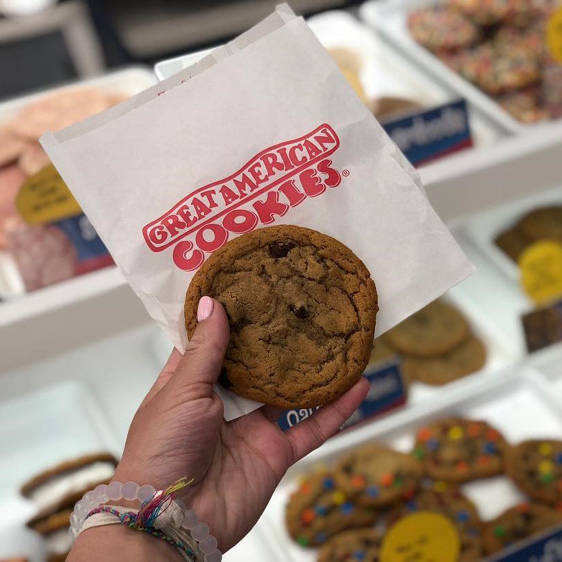 Unicorn Cakes: Great American Cookie Company Unicorn Cake