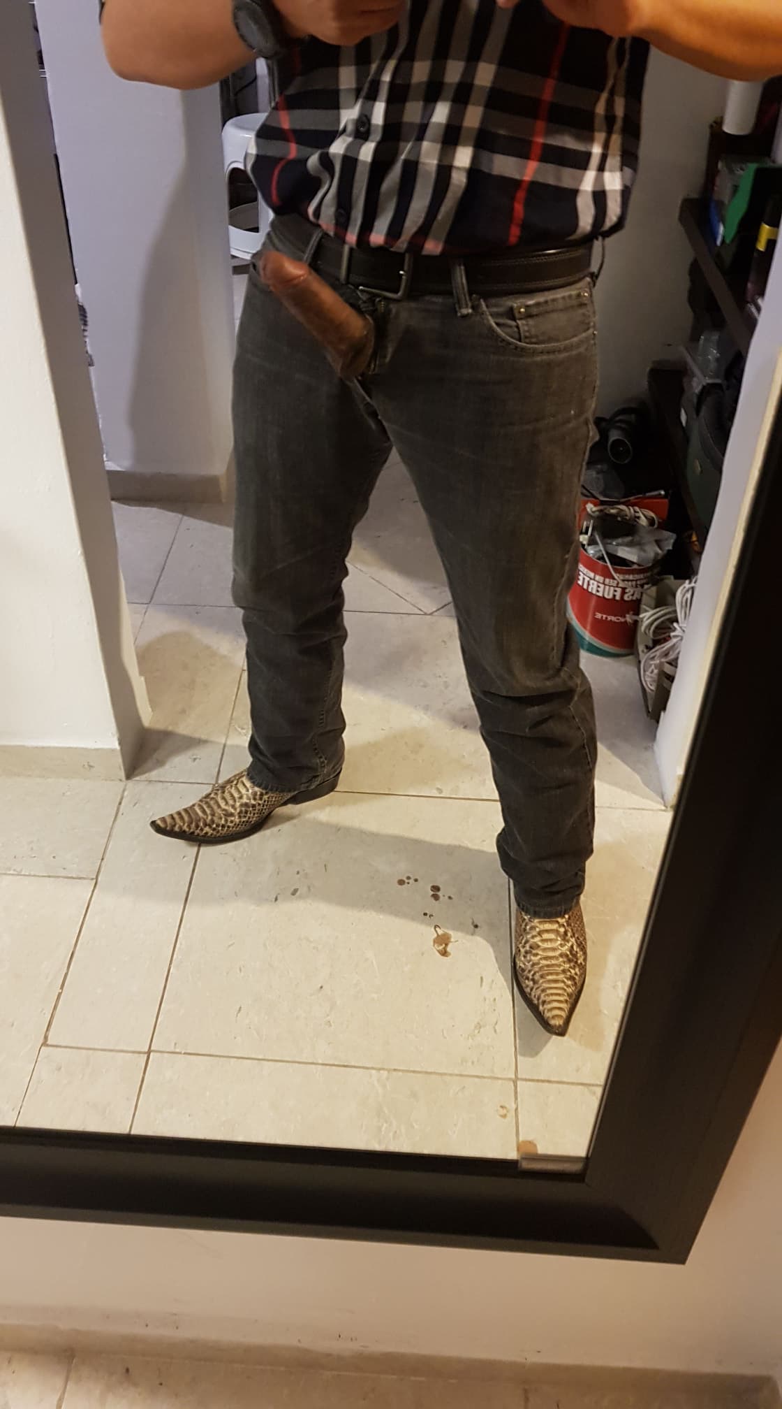 Quierochacal on Twitter: "pito con botas #chacal #botas #verga #cdmx #accion Twitter