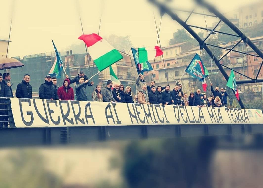 GVITTIGLI's tweet photo. A difesa della nostra Terra contro gli assassini!! #Ceccano #Frosinone #svuotateilSacco https://t.co/XMy8jLOf2Q