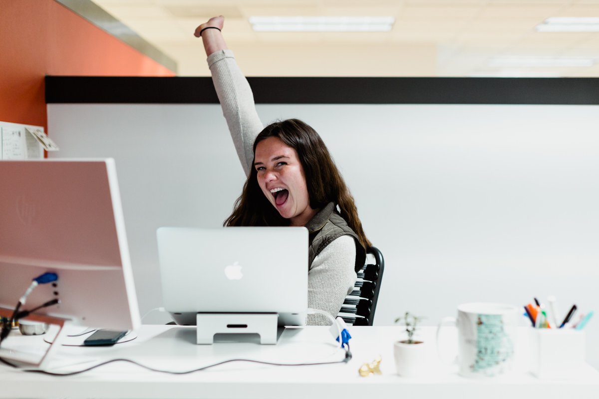 Hkingkelly's tweet photo. .@PRNews Rising #PR Star Liz Reilly is taking over @SSPR’s Twitter channel today! Follow along as she celebrates this honor and tours D.C. 🎉https://t.co/g3nOcuxCMQ #doPR #prnews #prawards #RisingPRStar https://t.co/wGSvz0KdN7