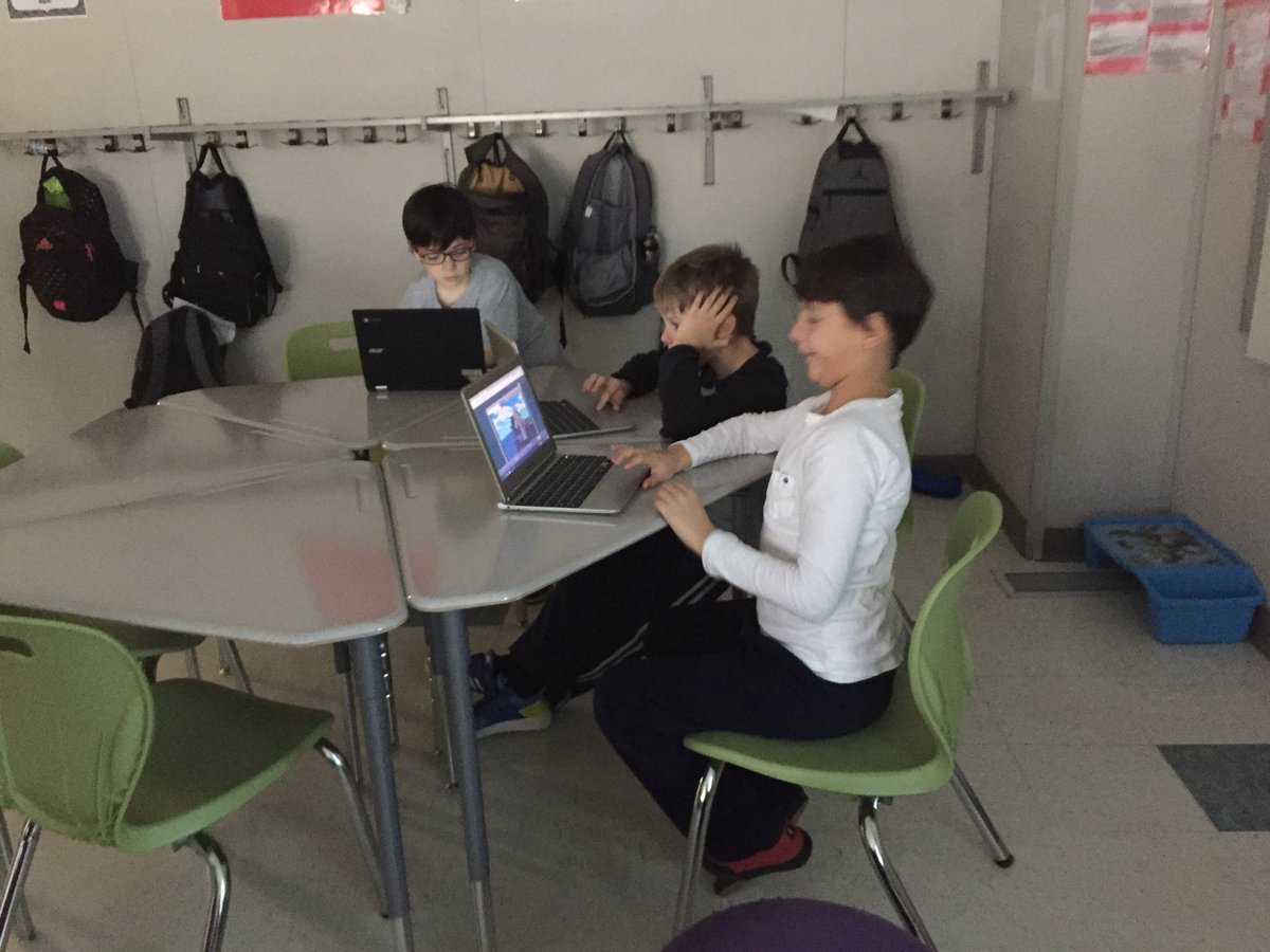 MrsShurb's tweet image. 4A is also doing Hour of Code  #hourofcode @codeorg #canadalearningcode #lukocsb