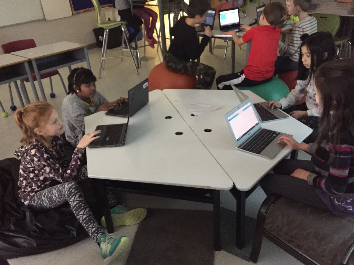 MrsShurb's tweet image. 4A is also doing Hour of Code  #hourofcode @codeorg #canadalearningcode #lukocsb
