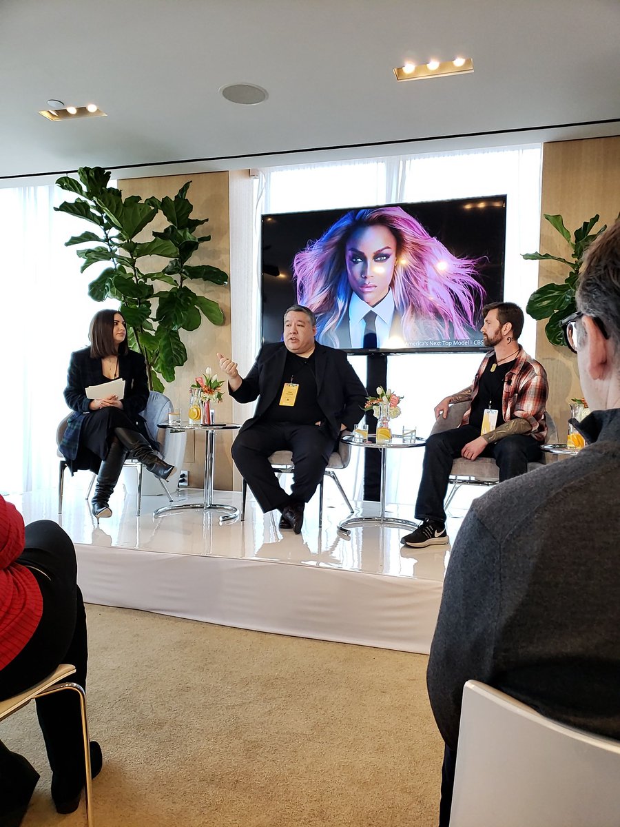 AthleisureMag's tweet photo. Our #CoFounder #StyleDirector @ShesKimmie is attending @issuu #igs2018 #alwaysbetelling to hear about innovations + sessions such as How Creative Media is Evolving with @LaurenAlexis of @harpersbazaarus #GhenMaynard of @CBSTVStudios - authenticity, integrity + sponsored content https://t.co/XG7iKAd46M