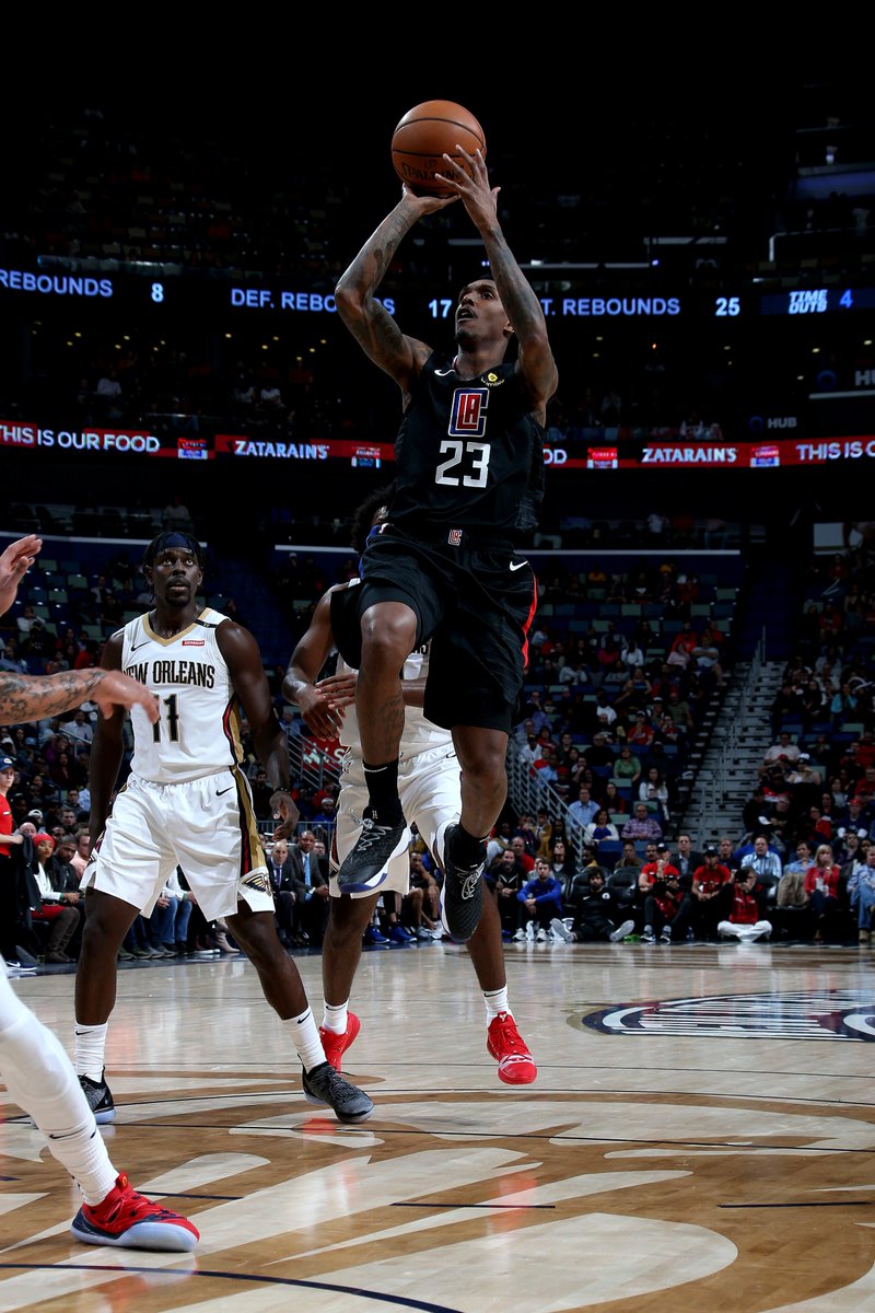 jrnba's tweet photo. Game-clinching BUCKETS... the bench showed out last night! #NBA #MustSee3
https://t.co/Ik6q9sqMTE https://t.co/nF247ZCdsn
